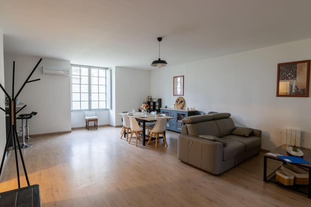 Superbe Appartement Saumur Zewnętrze zdjęcie